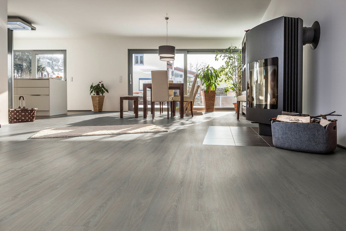 Enia P&S SALZBURG Oak Grey – Click vinyl – sfeerbeeld – enia flooring