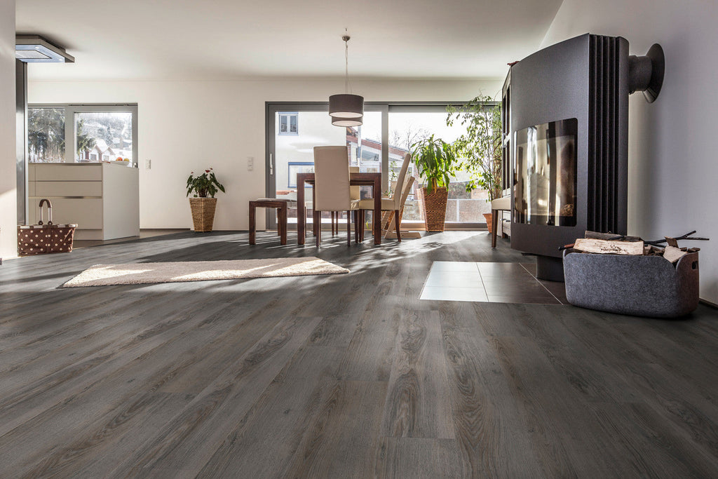 Enia P&S SALZBURG Oak Dark Grey – Click vinyl – sfeerbeeld – enia flooring
