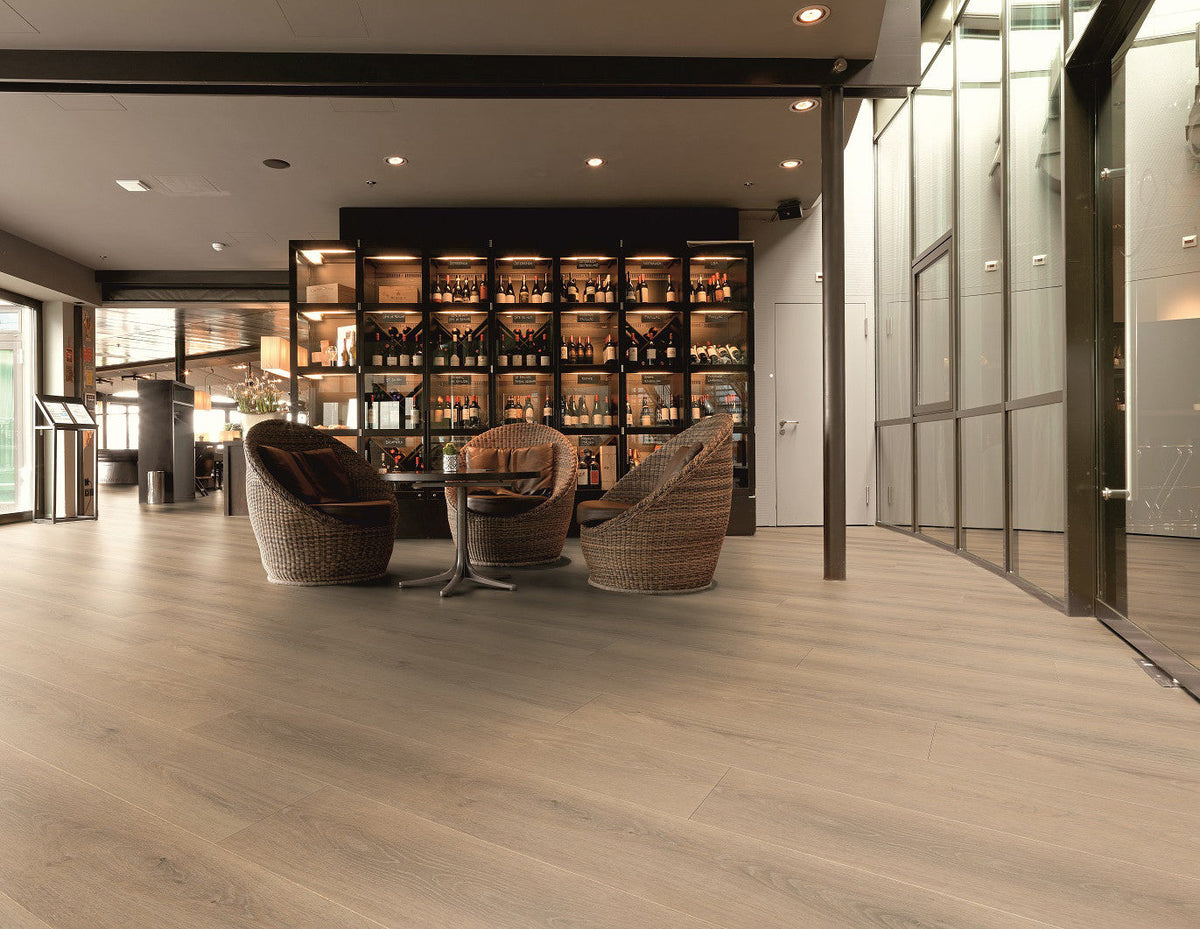 Enia M&M MELLAU Oak Cream – Click vinyl – sfeerbeeld – enia flooring