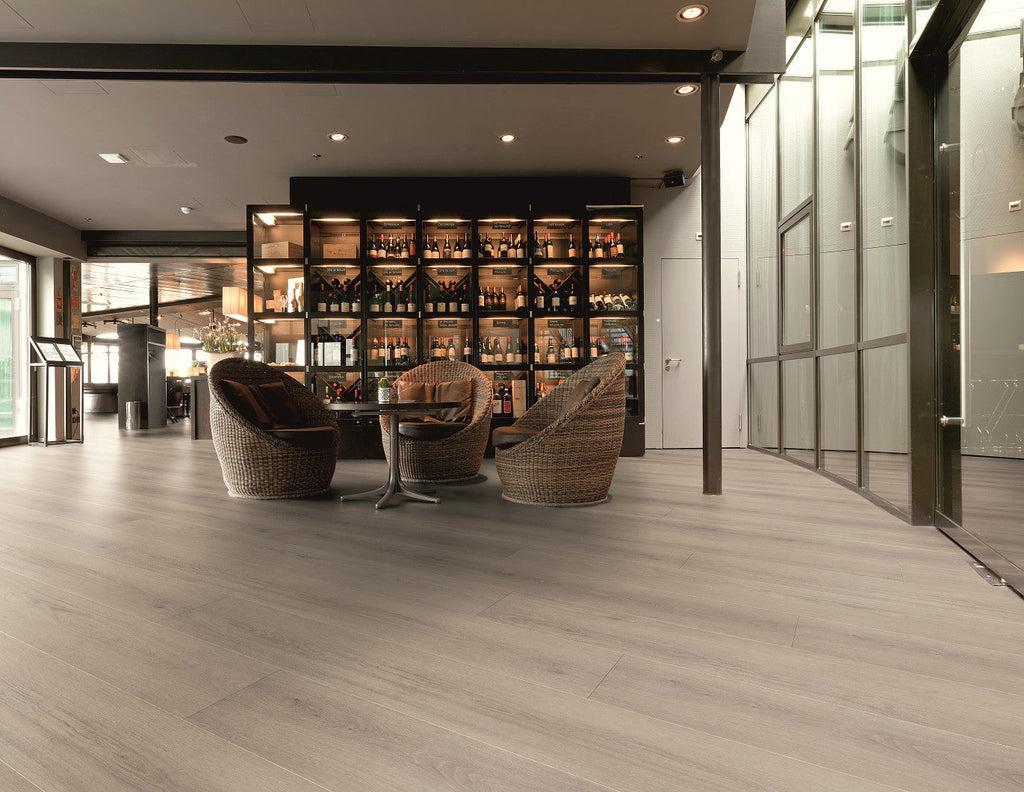 Enia M&M MELLAU Oak Grey Light – Click vinyl – sfeerbeeld – enia flooring